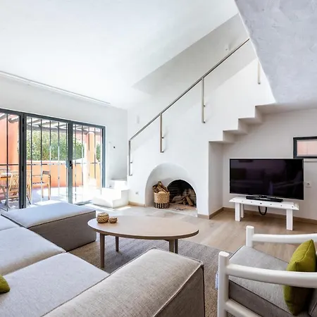 Вилла Onyria Quinta Da Marinha